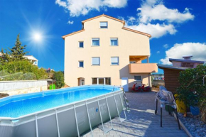 Family friendly apartments with a swimming pool Vodnjan, Fazana - 21040